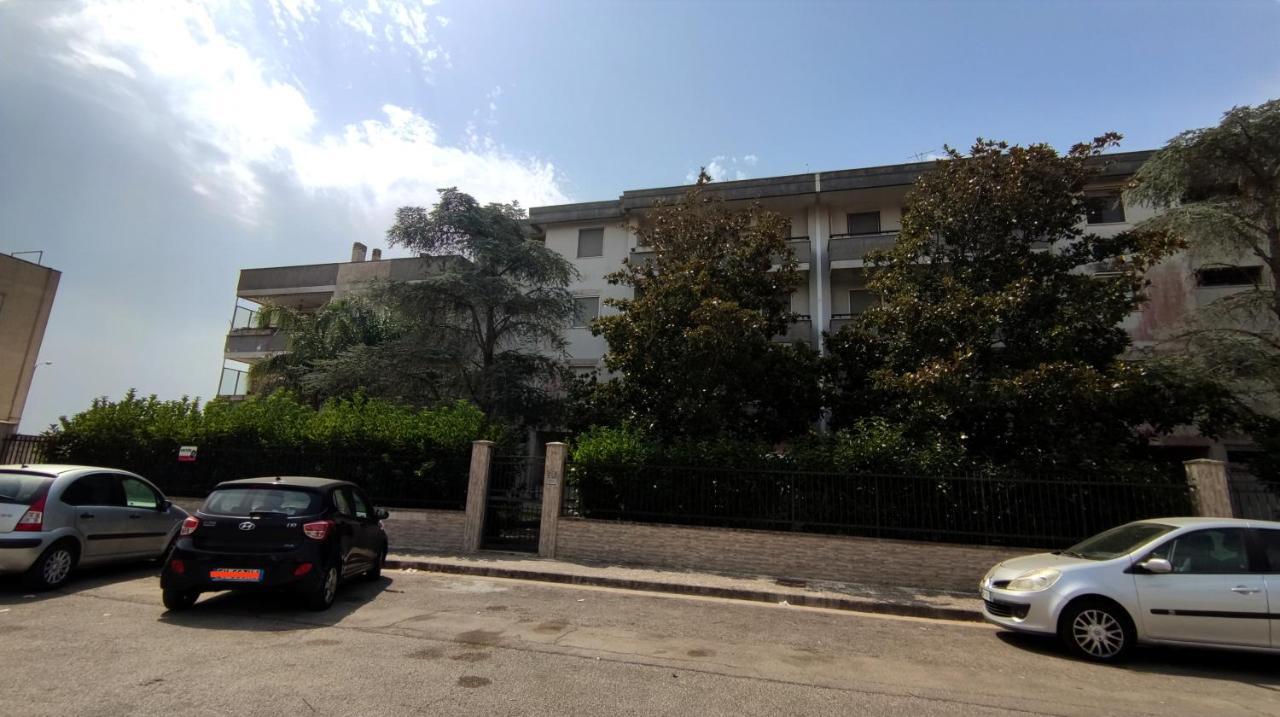 Casa Di Gigi- Comodo Appartamento In Galatina Exterior foto