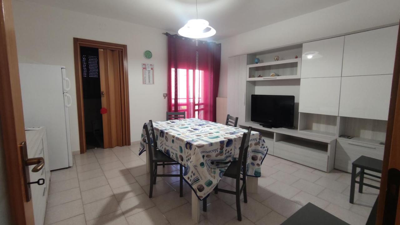 Casa Di Gigi- Comodo Appartamento In Galatina Exterior foto